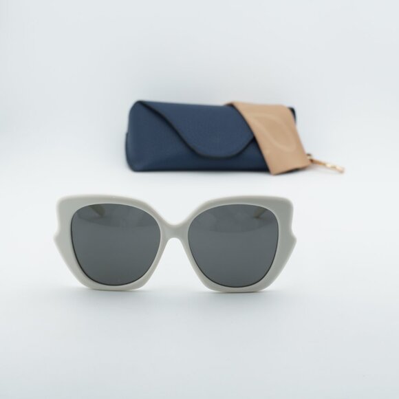 Loewe LW40133F 25A Butterfly Sunglasses – Ivory\\Smoke main image 7